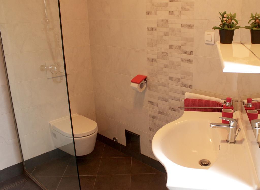 Rogic Apartment Lovran Ngoại thất bức ảnh